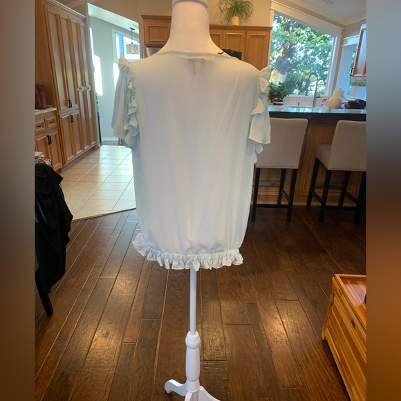 DKNY blouse new with tags, pale mint size L - Picture 3 of 4